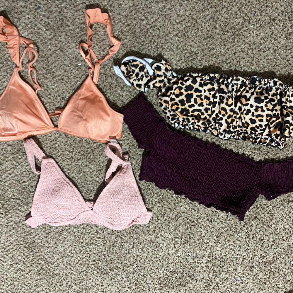 4 Swimsuit Tops
